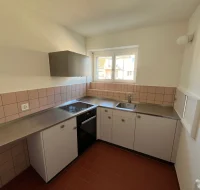 676125cb5832fcd497d3abd5_image00034-p-2000